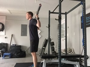 knee pain during squats and lunges